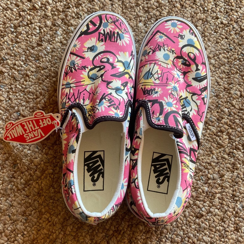 Vans Classic Slip On Floral Pink Black Graffiti Skate Shoes Size Women’s 8 New